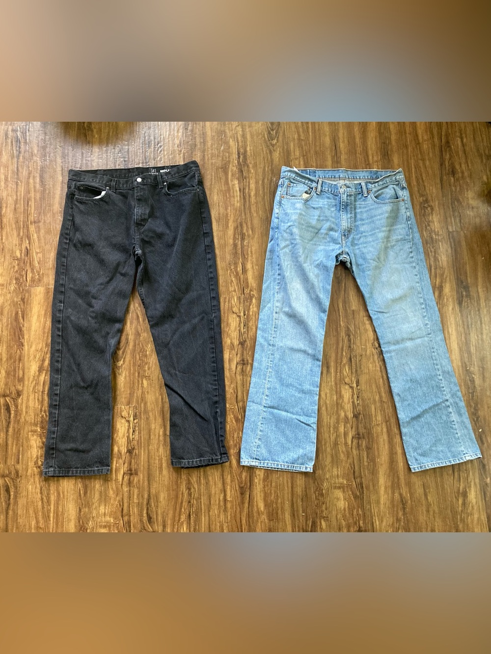 Men’s Straight Leg Jeans in Black and Light Blue Size 38 Waist 32 Length